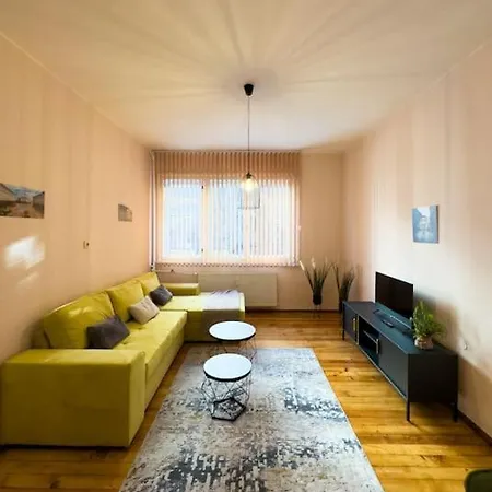A Gem In The Heart Of 1bdr Str Slavyanska Apartment